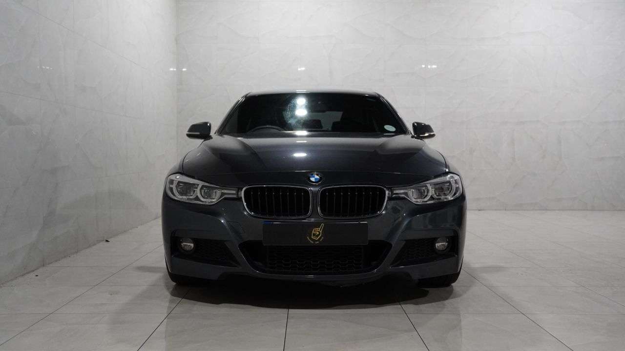 A 2018 BMW 3 SERIES 2.0 320d M Sport Saloon 4dr Diesel Auto Euro 6 (s/s) (190 ps) A 2018 BMW 3 SERIES 2.0 320d M Sport Saloon 4dr Diesel Auto Euro 6 (s/s) (190 ps)