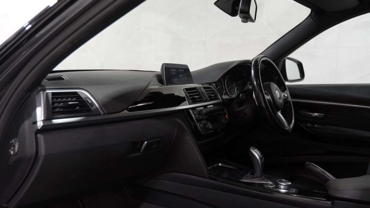 2018 BMW 3 SERIES 2018 BMW 3 SERIES