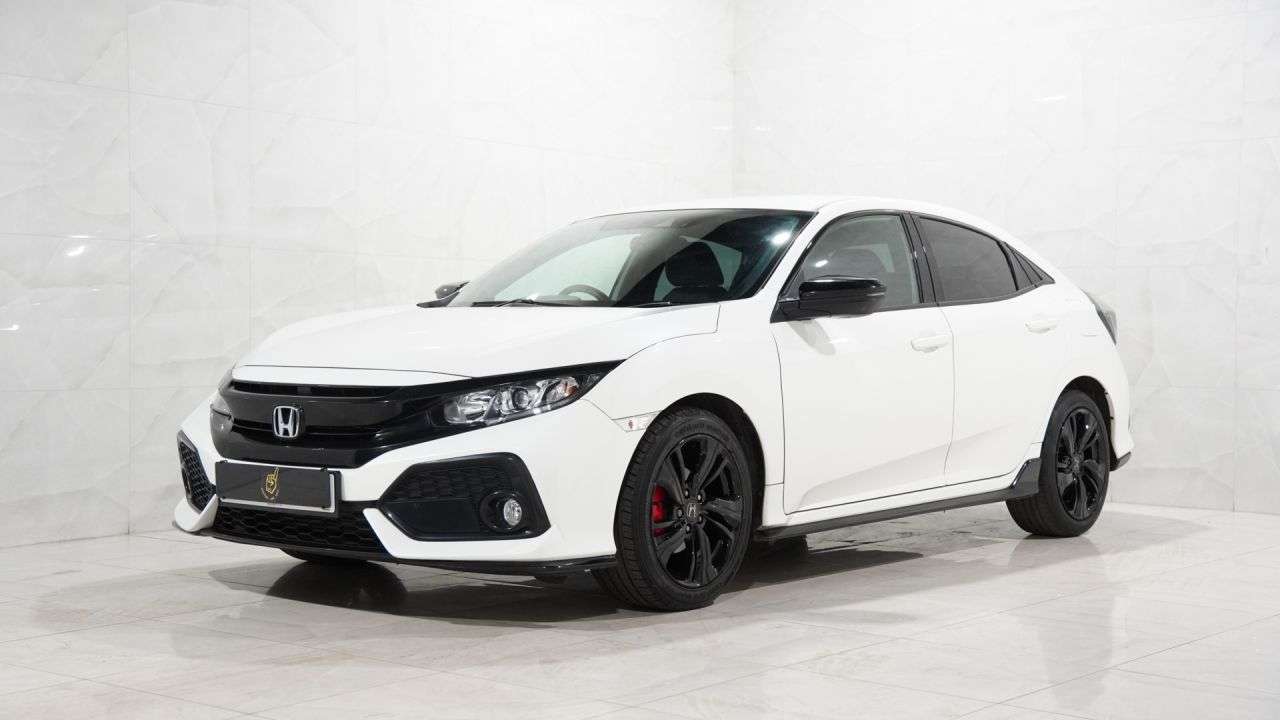 A 2019 HONDA CIVIC 1.0 VTEC Turbo Sport Line Hatchback 5dr Petrol CVT Euro 6 (s/s) (126 ps) A 2019 HONDA CIVIC 1.0 VTEC Turbo Sport Line Hatchback 5dr Petrol CVT Euro 6 (s/s) (126 ps)
