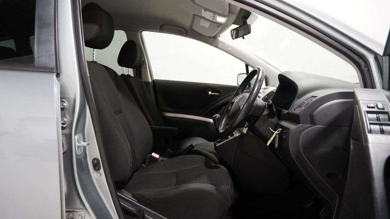 2009 TOYOTA COROLLA VERSO 2009 TOYOTA COROLLA VERSO