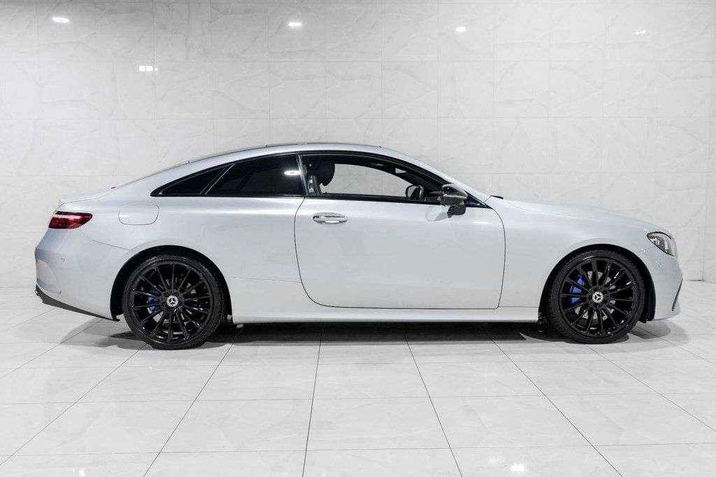 A 2021 MERCEDES-BENZ E-CLASS 2.0 E220d AMG Line Night Edition (Premium Plus) Coupe 2dr Diesel G-Tronic+ A 2021 MERCEDES-BENZ E-CLASS 2.0 E220d AMG Line Night Edition (Premium Plus) Coupe 2dr Diesel G-Tronic+