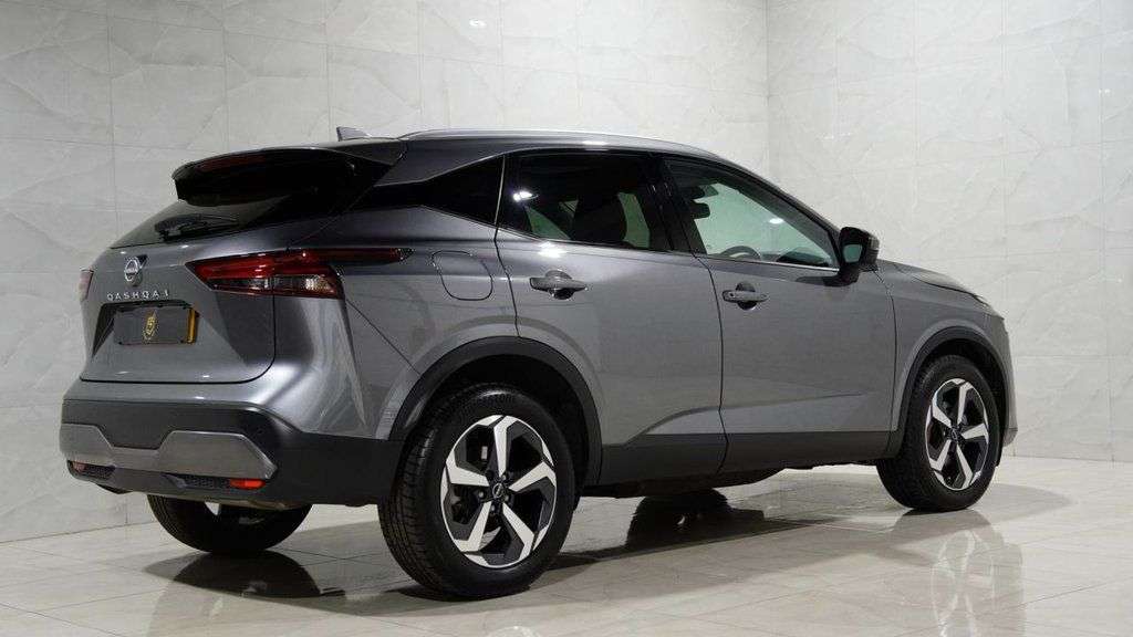 A 2024 NISSAN QASHQAI 1.3 DIG-T MHEV N-Connecta SUV 5dr Petrol Hybrid XTRON Euro 6 (s/s) (158 ps) A 2024 NISSAN QASHQAI 1.3 DIG-T MHEV N-Connecta SUV 5dr Petrol Hybrid XTRON Euro 6 (s/s) (158 ps)
