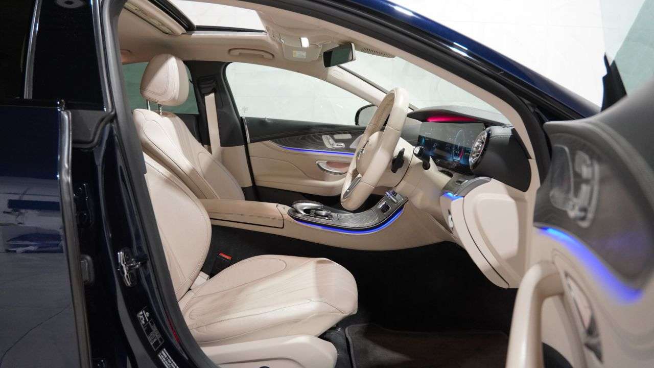 A 2018 MERCEDES-BENZ CLS CLASS 2.9 CLS400d AMG Line (Premium Plus) Coupe 4dr Diesel G-Tronic 4MATIC Euro 6 A 2018 MERCEDES-BENZ CLS CLASS 2.9 CLS400d AMG Line (Premium Plus) Coupe 4dr Diesel G-Tronic 4MATIC Euro 6