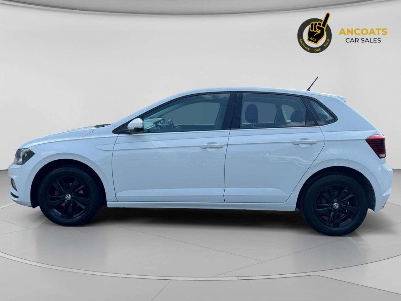 A 2018 VOLKSWAGEN POLO 1.0 TSI SE Hatchback 5dr Petrol Manual Euro 6 (s/s) (95 ps) A 2018 VOLKSWAGEN POLO 1.0 TSI SE Hatchback 5dr Petrol Manual Euro 6 (s/s) (95 ps)