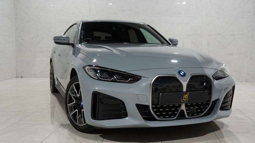 A 2023 BMW I4 40 83.9kWh M Sport Gran Coupe 5dr Electric Auto eDrive (340 ps) Service His A 2023 BMW I4 40 83.9kWh M Sport Gran Coupe 5dr Electric Auto eDrive (340 ps) Service His