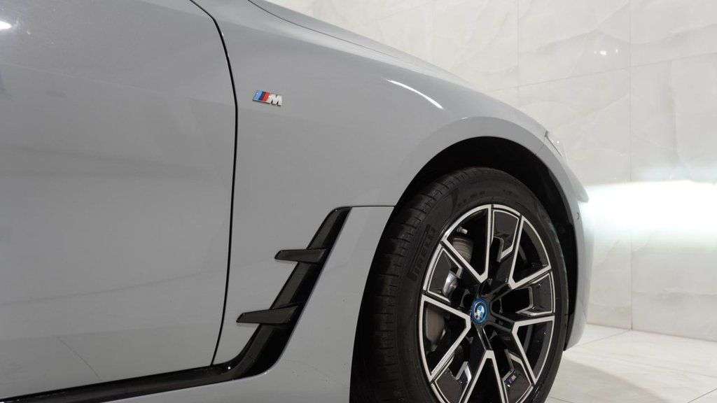 2023 BMW I4 2023 BMW I4