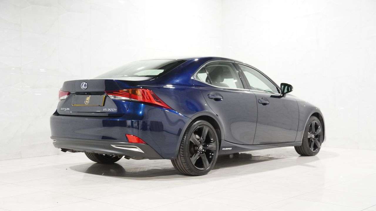 2019 LEXUS IS 2019 LEXUS IS