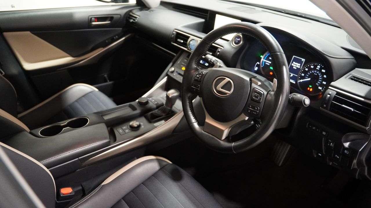 A 2019 LEXUS IS 2.5 300h Sport Saloon 4dr Petrol Hybrid E-CVT Euro 6 (s/s) (223 ps) Sat-Nav A 2019 LEXUS IS 2.5 300h Sport Saloon 4dr Petrol Hybrid E-CVT Euro 6 (s/s) (223 ps) Sat-Nav