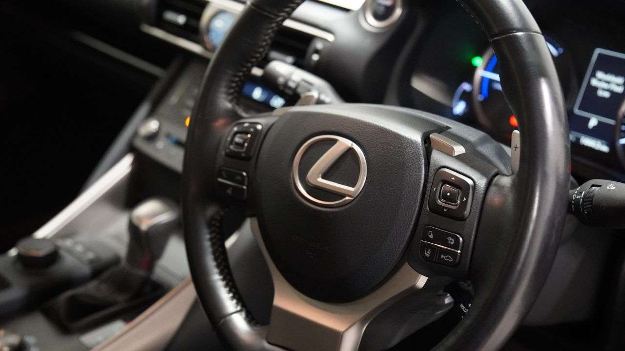 2019 LEXUS IS 2019 LEXUS IS