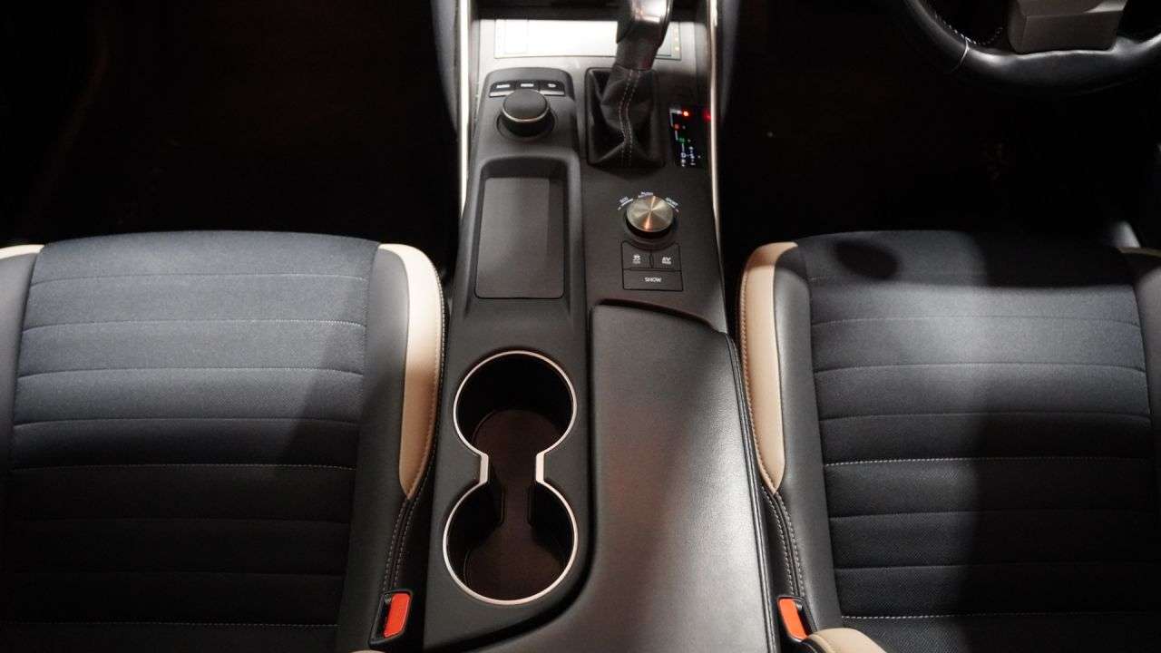 2019 LEXUS IS 2019 LEXUS IS