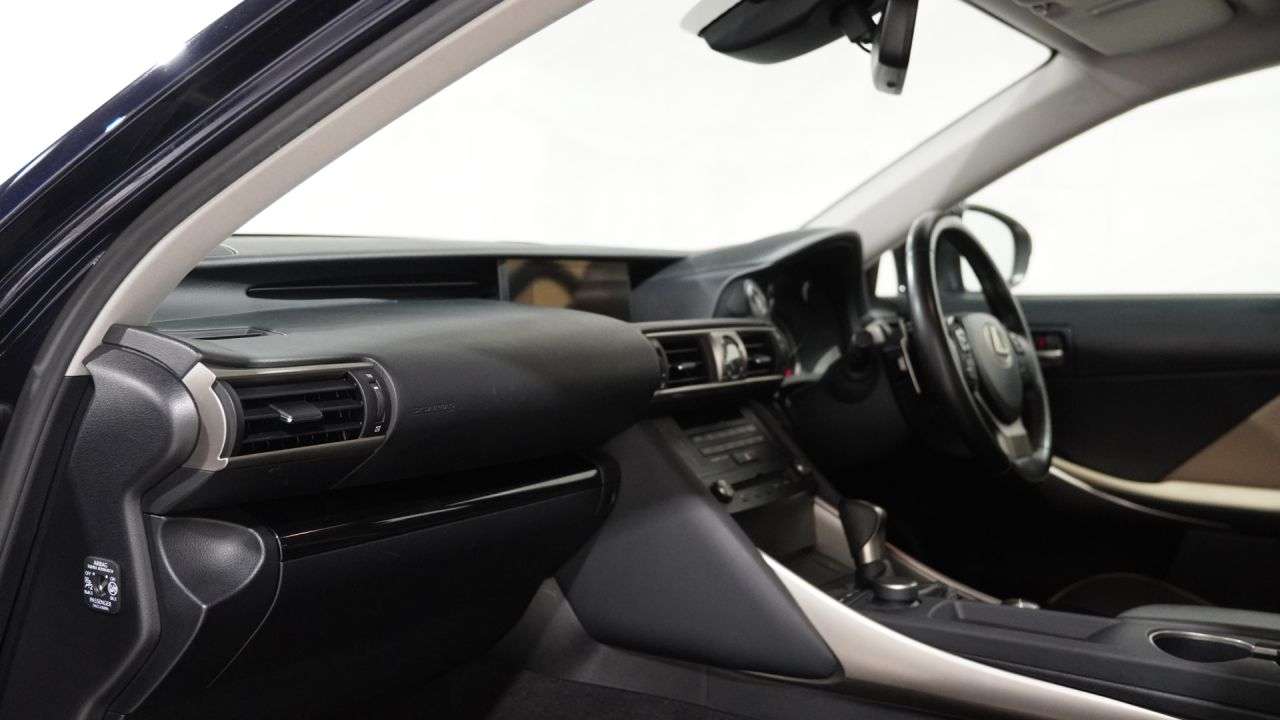 2019 LEXUS IS 2019 LEXUS IS