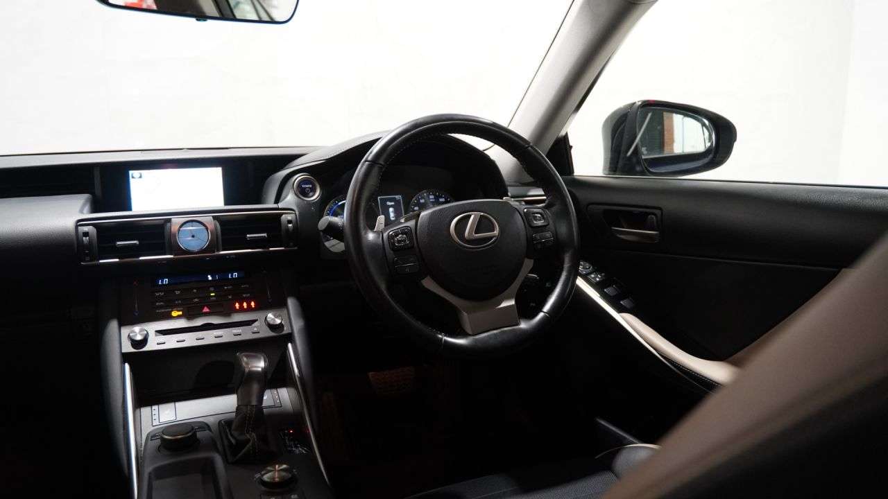 2019 LEXUS IS 2019 LEXUS IS