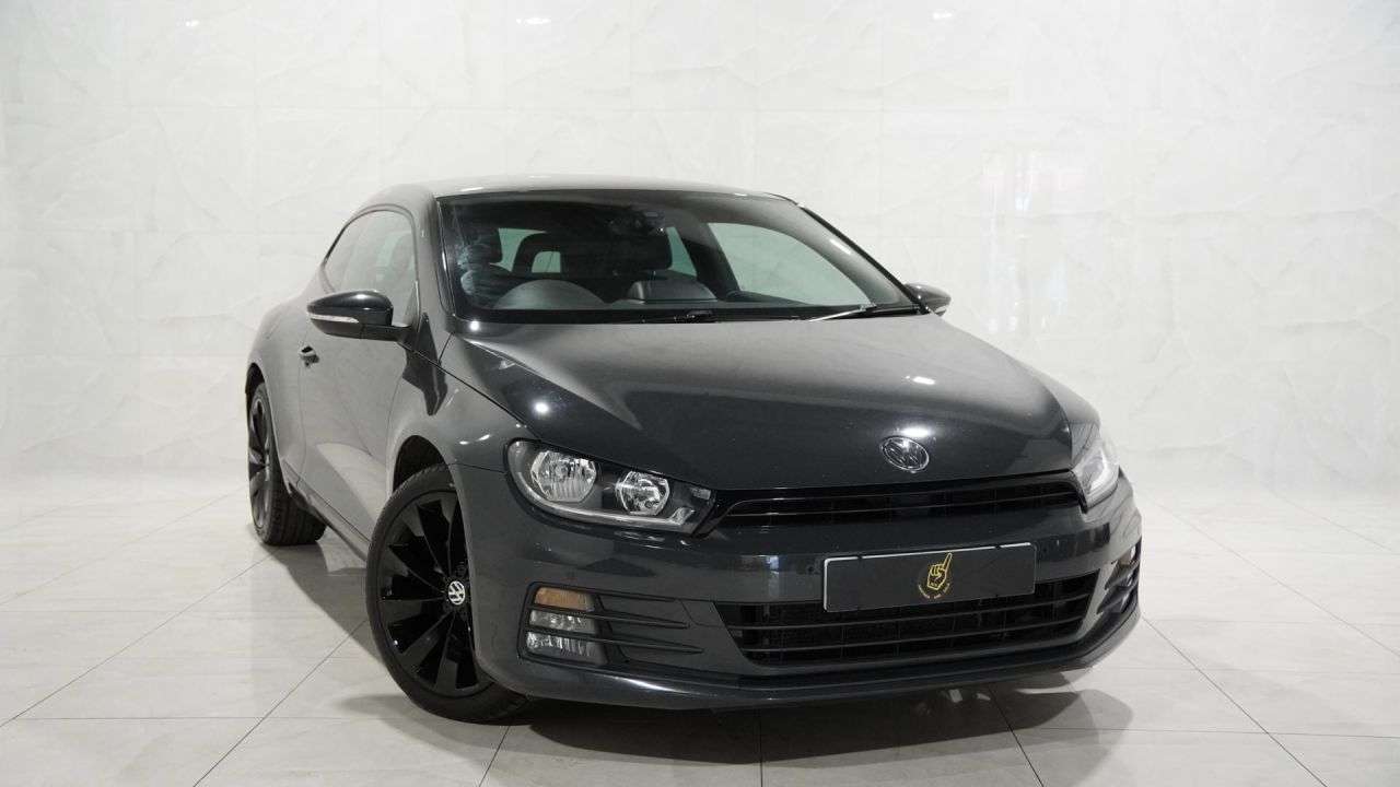 A 2017 VOLKSWAGEN SCIROCCO 2.0 TSI GT Hatchback 3dr Petrol DSG Euro 6 (s/s) (180 ps) A 2017 VOLKSWAGEN SCIROCCO 2.0 TSI GT Hatchback 3dr Petrol DSG Euro 6 (s/s) (180 ps)