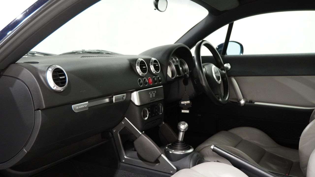 2003 AUDI TT 2003 AUDI TT