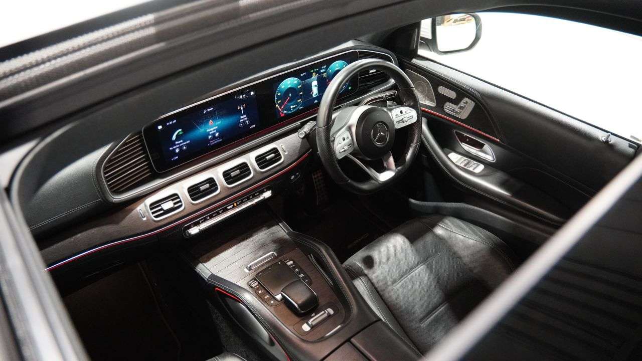 A 2021 MERCEDES-BENZ GLE 2.9 GLE400d AMG Line (Premium Plus) Coupe 5dr Diesel G-Tronic 4MATIC Euro 6 A 2021 MERCEDES-BENZ GLE 2.9 GLE400d AMG Line (Premium Plus) Coupe 5dr Diesel G-Tronic 4MATIC Euro 6