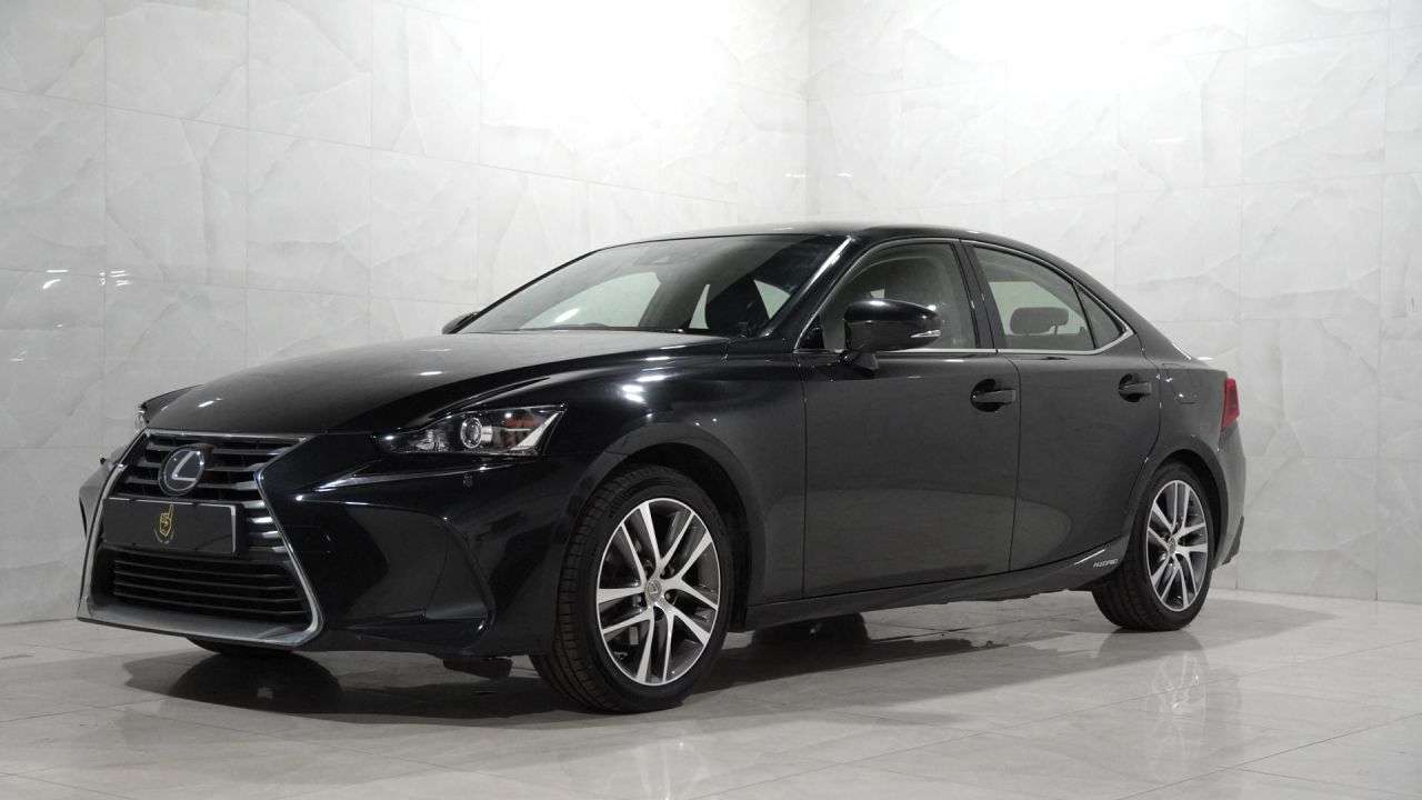 A 2017 LEXUS IS 2.5 300h Advance Saloon 4dr Petrol Hybrid E-CVT Euro 6 (s/s) (223 ps) Sat-N A 2017 LEXUS IS 2.5 300h Advance Saloon 4dr Petrol Hybrid E-CVT Euro 6 (s/s) (223 ps) Sat-N
