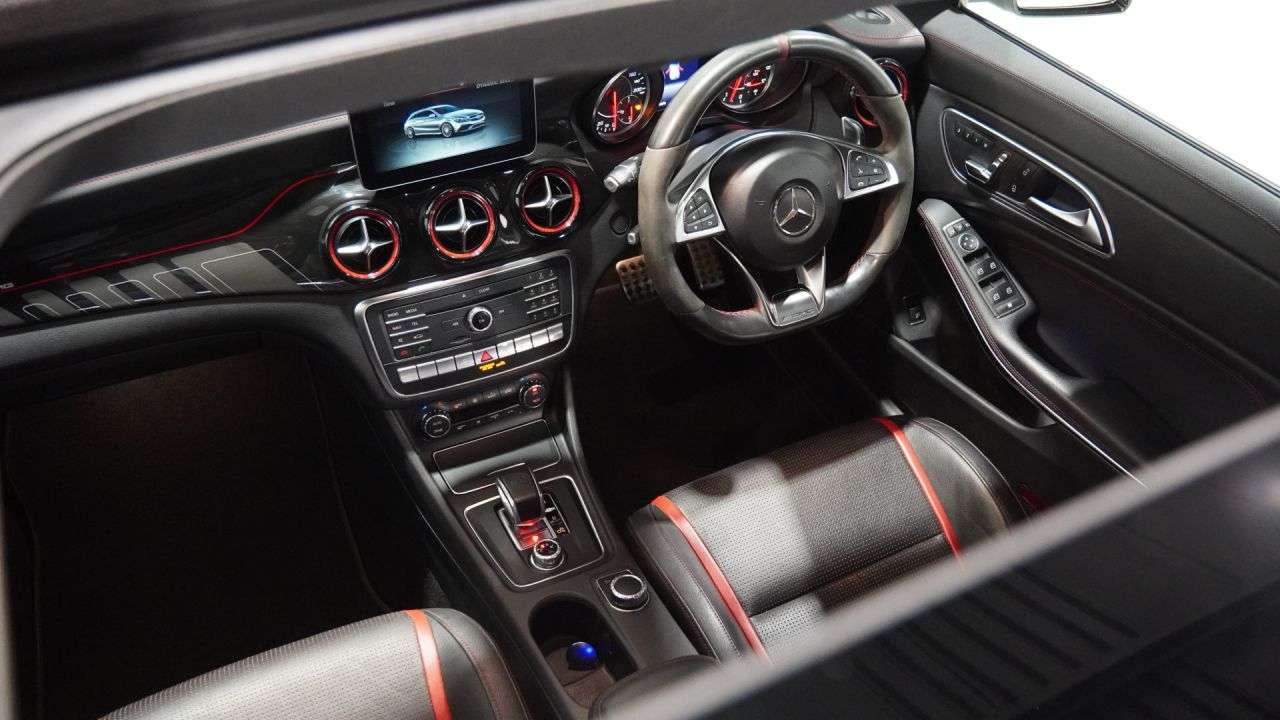 A 2018 MERCEDES-BENZ CLA 2.0 CLA45 AMG Shooting Brake 5dr Petrol SpdS DCT 4MATIC Euro 6 (s/s) (381 p A 2018 MERCEDES-BENZ CLA 2.0 CLA45 AMG Shooting Brake 5dr Petrol SpdS DCT 4MATIC Euro 6 (s/s) (381 p