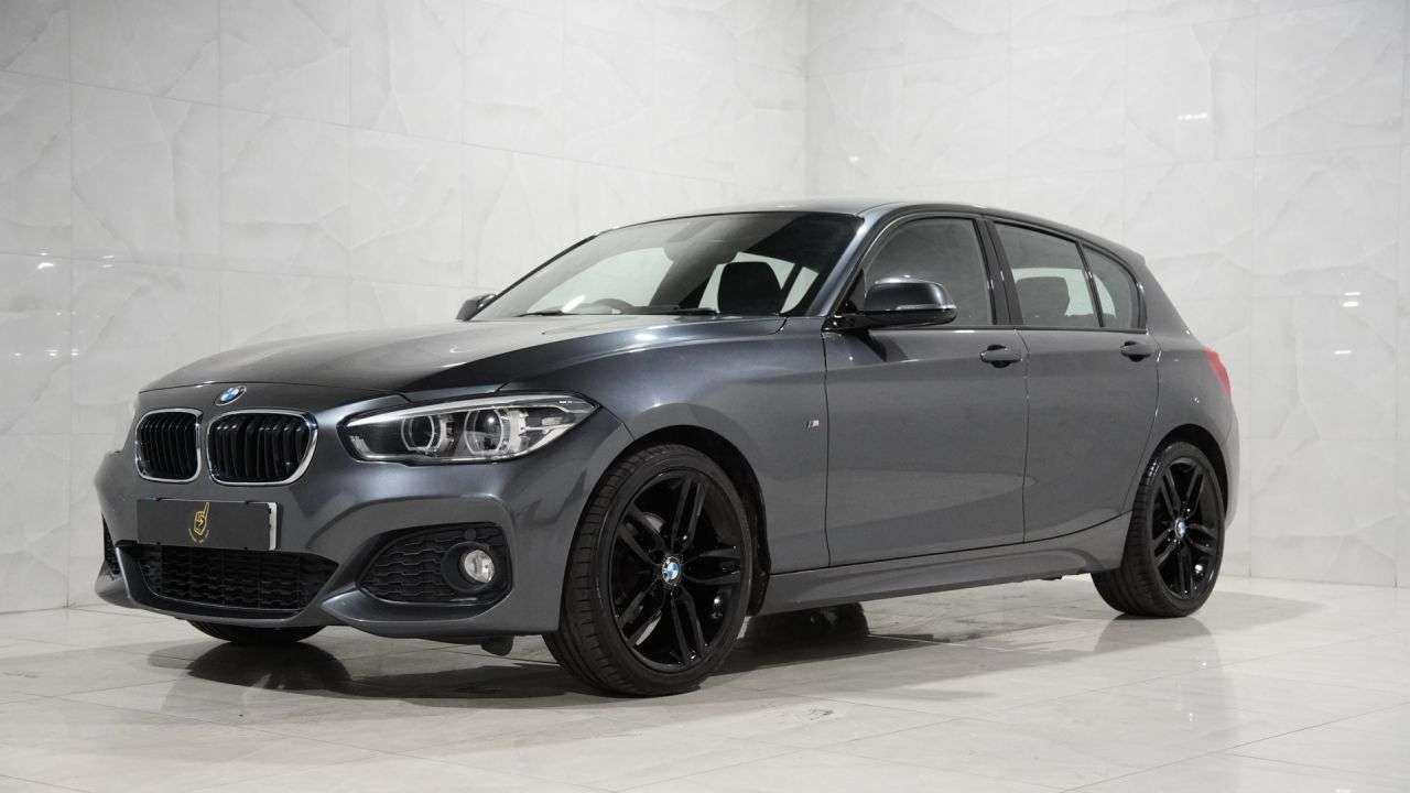 A 2015 BMW 1 SERIES 1.5 118i M Sport Hatchback 5dr Petrol Auto Euro 6 (s/s) (136 ps) Sat-Nav+Se A 2015 BMW 1 SERIES 1.5 118i M Sport Hatchback 5dr Petrol Auto Euro 6 (s/s) (136 ps) Sat-Nav+Se