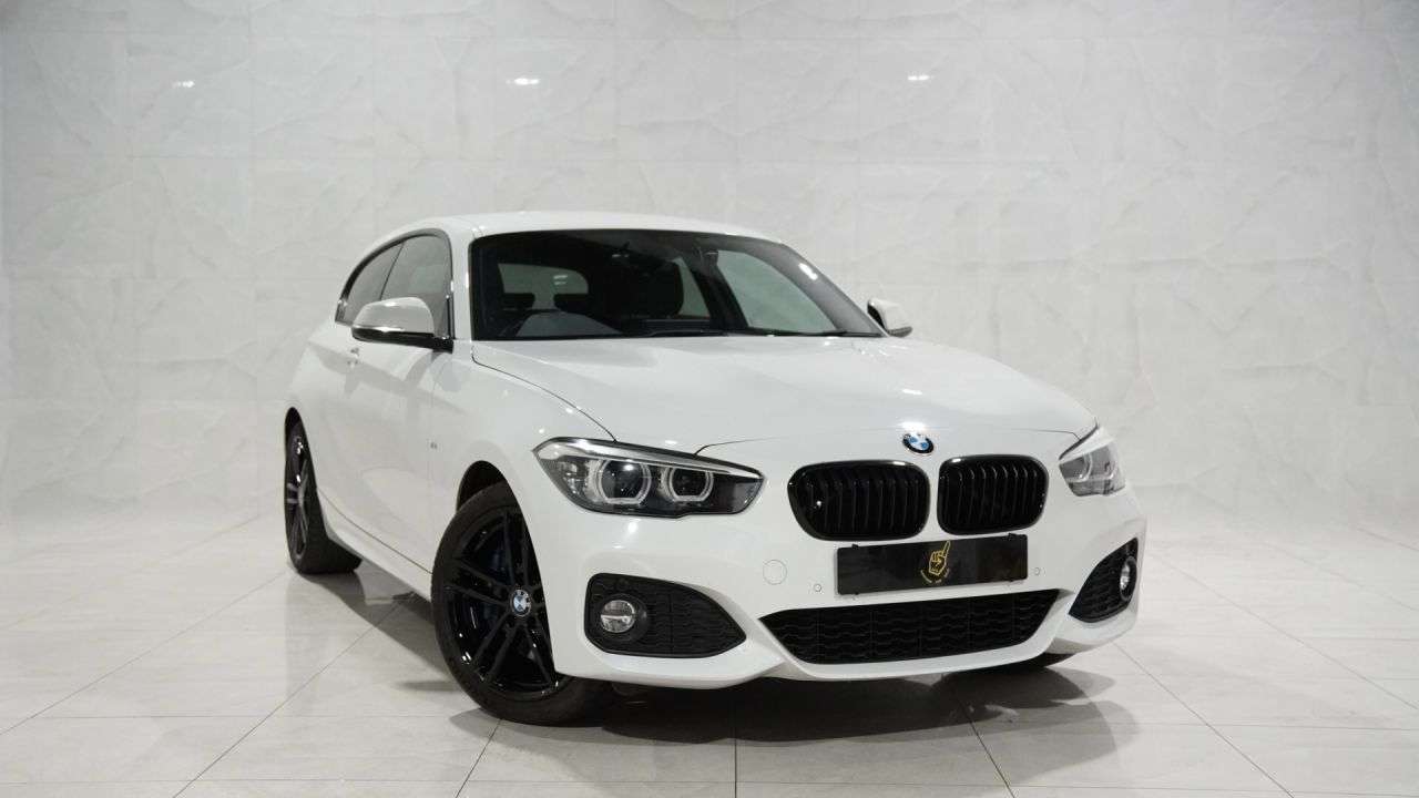 A 2019 BMW 1 SERIES 2.0 120i GPF M Sport Shadow Edition Hatchback 3dr Petrol Auto Euro 6 (s/s) A 2019 BMW 1 SERIES 2.0 120i GPF M Sport Shadow Edition Hatchback 3dr Petrol Auto Euro 6 (s/s)