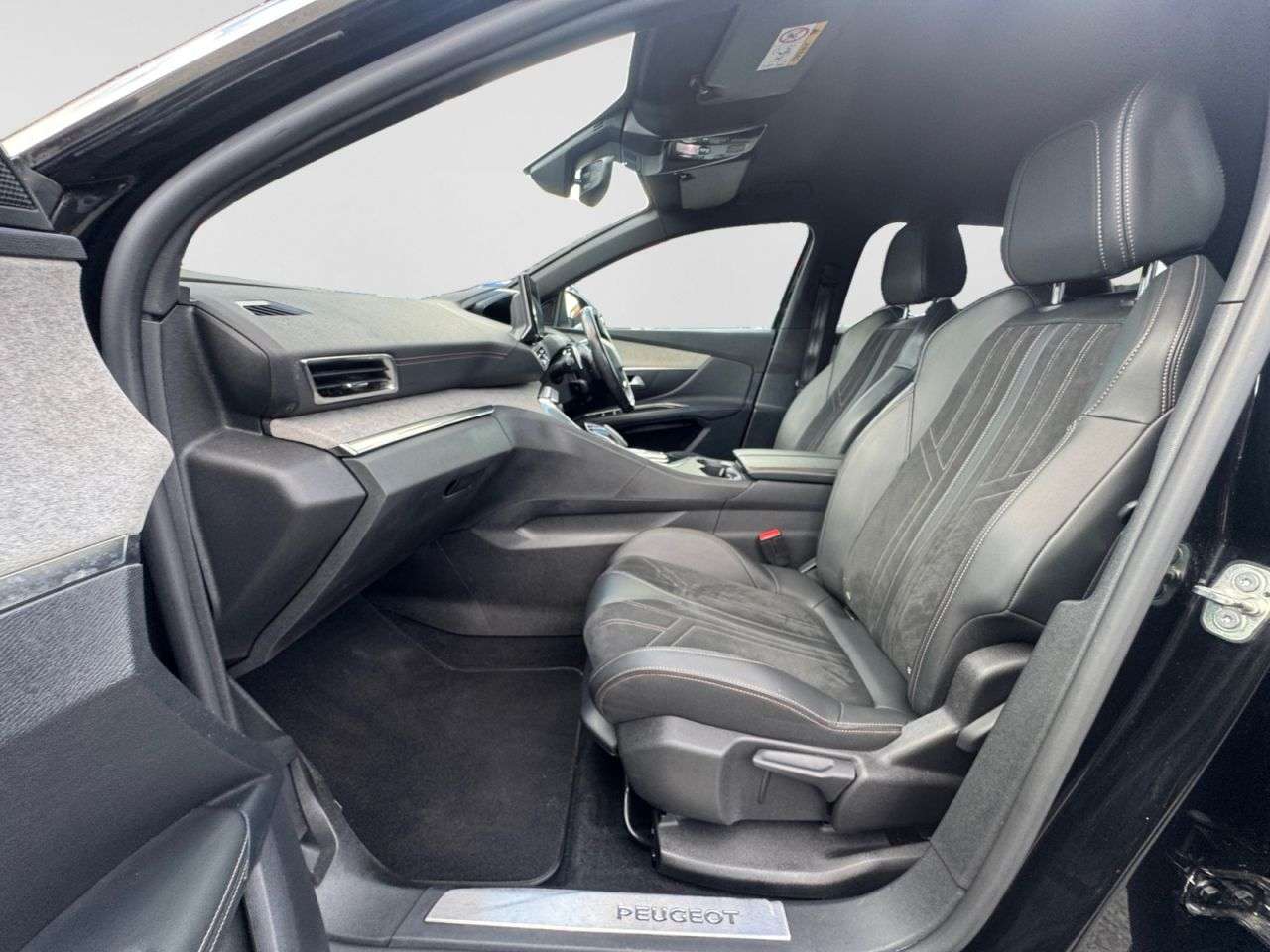 2021 PEUGEOT 3008 2021 PEUGEOT 3008
