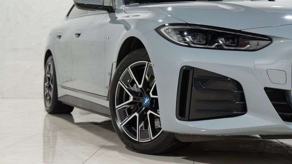 A 2023 BMW I4 40 83.9kWh M Sport Gran Coupe 5dr Electric Auto eDrive (340 ps) Sat-Nav+S/H A 2023 BMW I4 40 83.9kWh M Sport Gran Coupe 5dr Electric Auto eDrive (340 ps) Sat-Nav+S/H