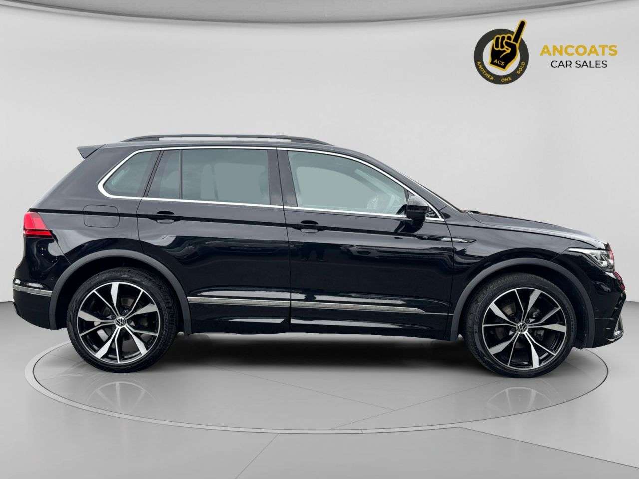2022 VOLKSWAGEN TIGUAN 2022 VOLKSWAGEN TIGUAN
