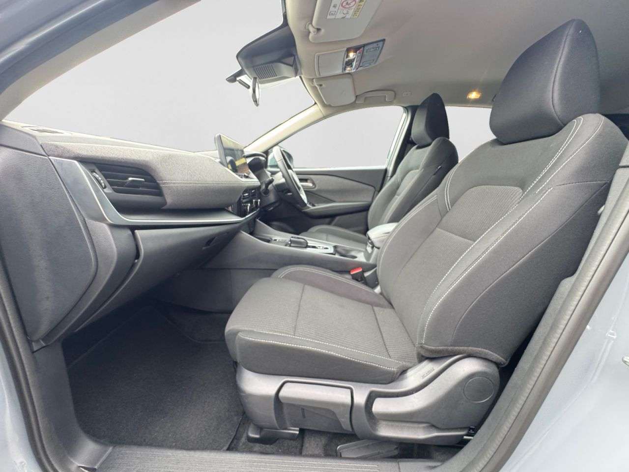 A 2024 NISSAN QASHQAI 1.5 h e-POWER Acenta Premium SUV 5dr Petrol Hybrid Auto Euro 6 (s/s) (190 p A 2024 NISSAN QASHQAI 1.5 h e-POWER Acenta Premium SUV 5dr Petrol Hybrid Auto Euro 6 (s/s) (190 p