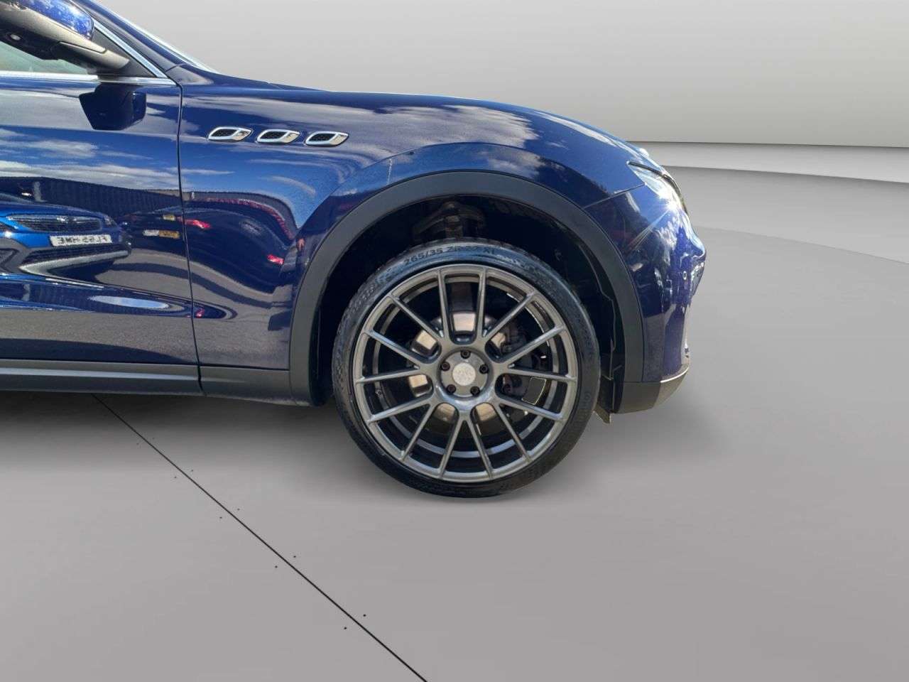 2018 MASERATI LEVANTE 2018 MASERATI LEVANTE