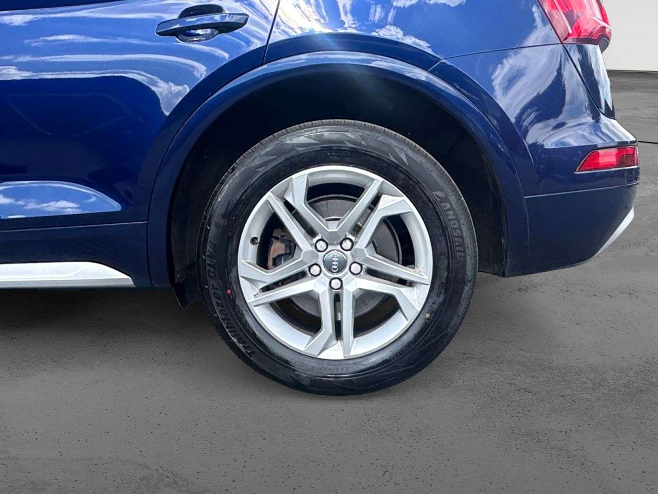2017 AUDI Q5 2017 AUDI Q5