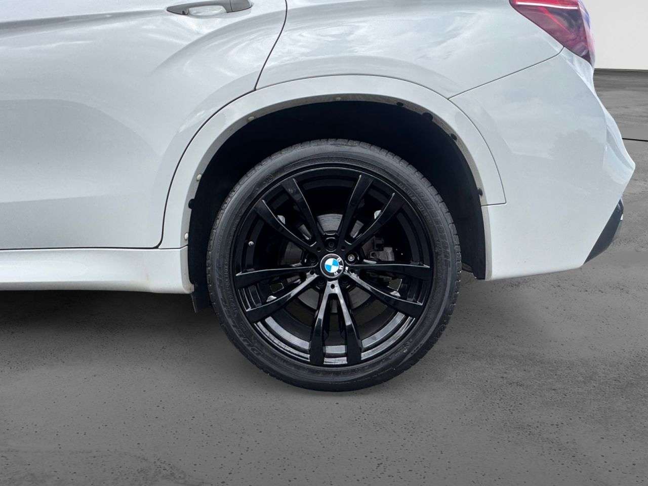 2017 BMW X6 2017 BMW X6