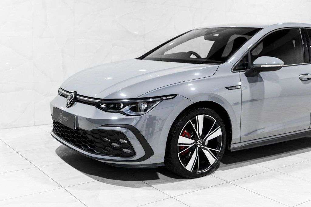 2022 VOLKSWAGEN GOLF 2022 VOLKSWAGEN GOLF