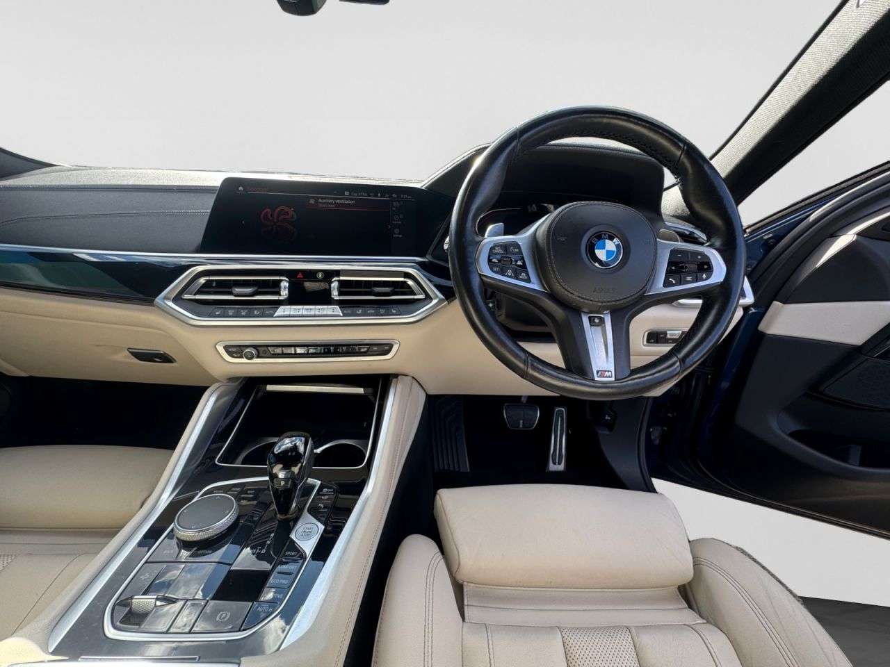 2022 BMW X6 2022 BMW X6