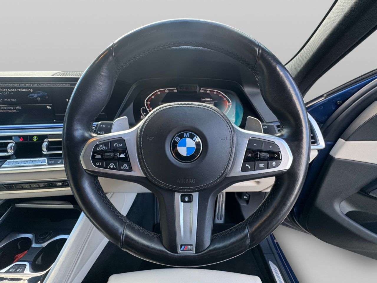 2022 BMW X6 2022 BMW X6