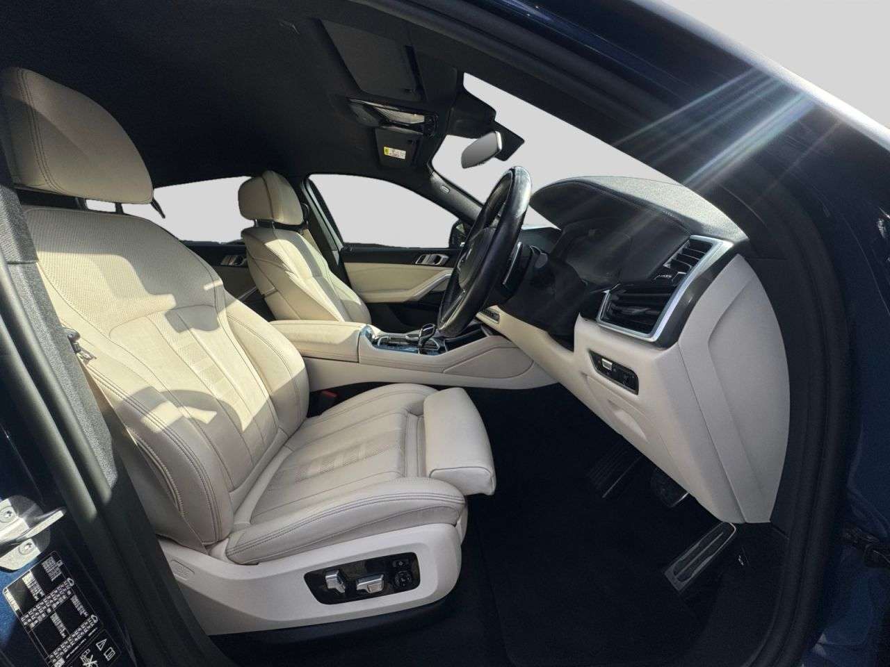 2022 BMW X6 2022 BMW X6