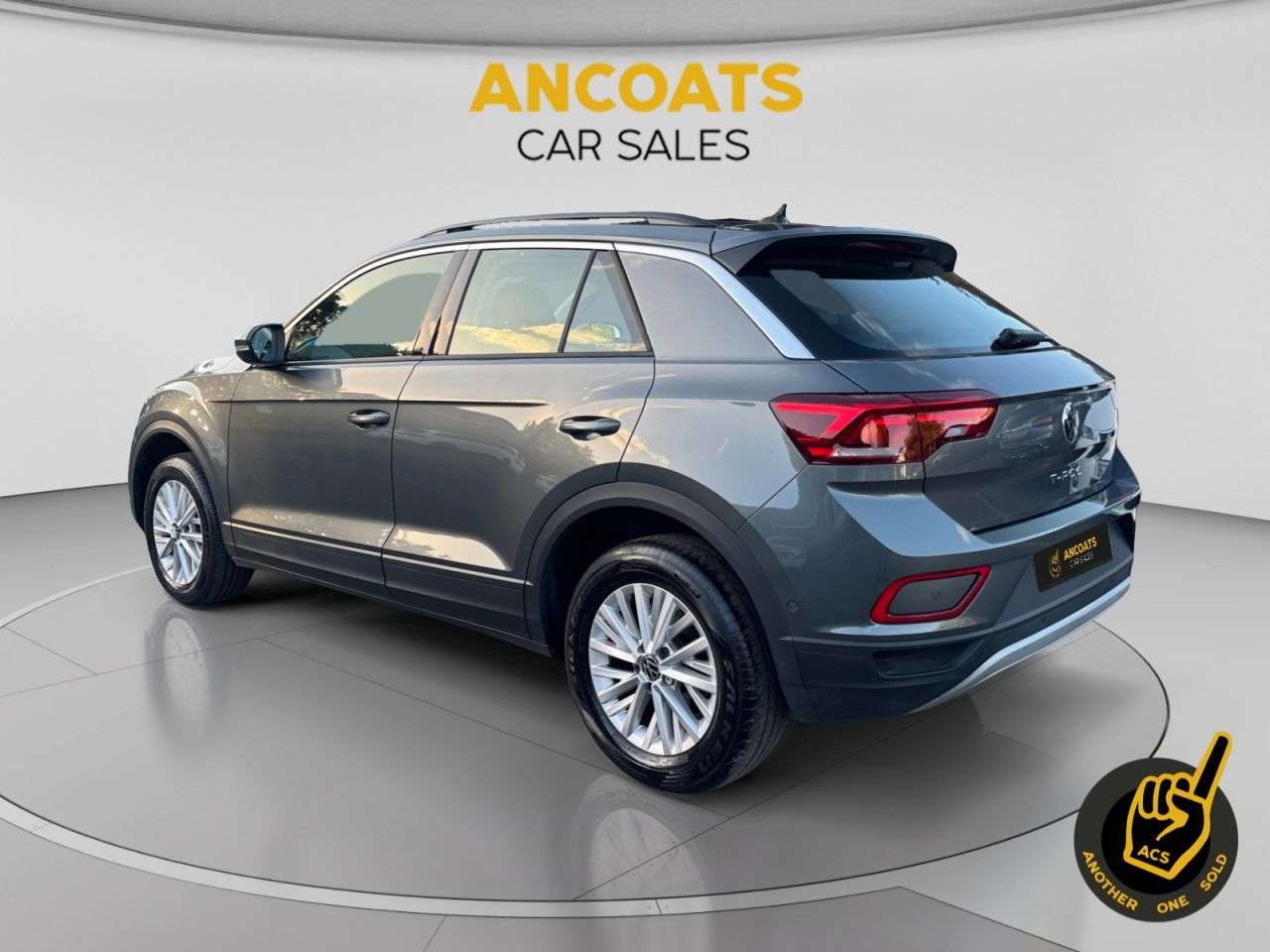 A 2024 VOLKSWAGEN T-ROC 1.5 TSI Life SUV 5dr Petrol DSG Euro 6 (s/s) (150 ps) A 2024 VOLKSWAGEN T-ROC 1.5 TSI Life SUV 5dr Petrol DSG Euro 6 (s/s) (150 ps)