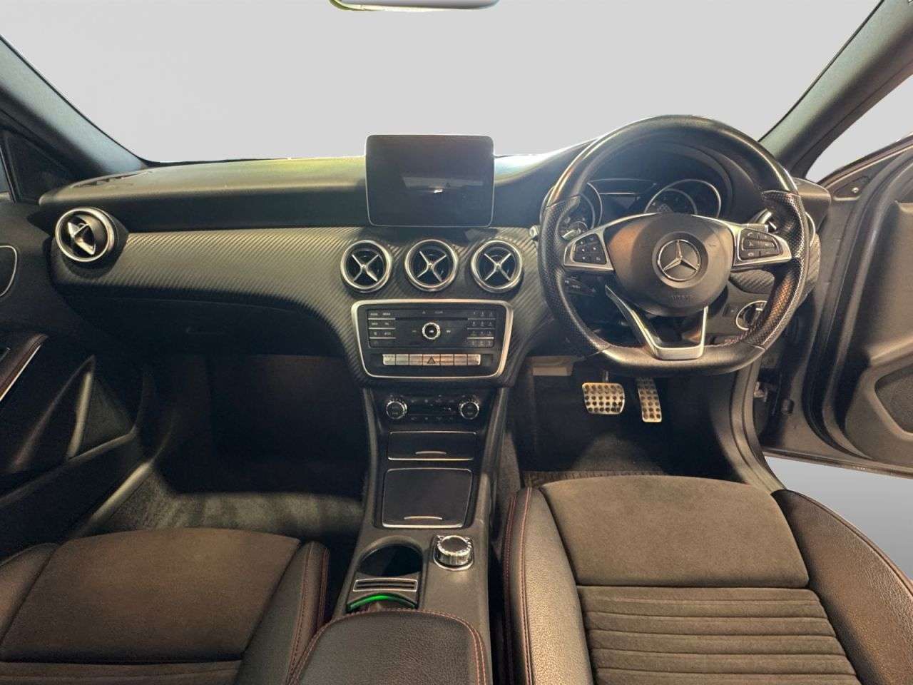 2017 MERCEDES-BENZ A CLASS 2017 MERCEDES-BENZ A CLASS