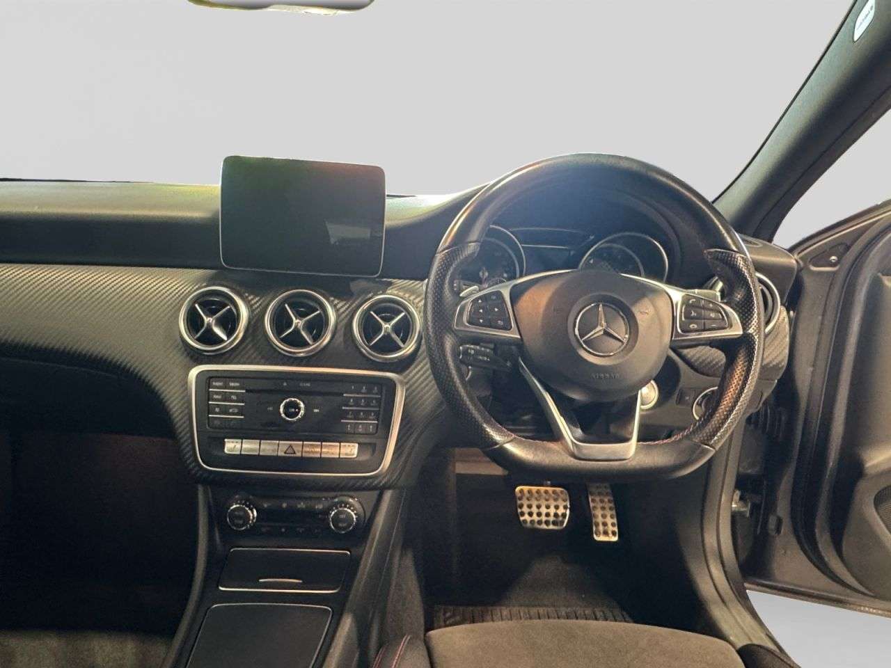2017 MERCEDES-BENZ A CLASS 2017 MERCEDES-BENZ A CLASS