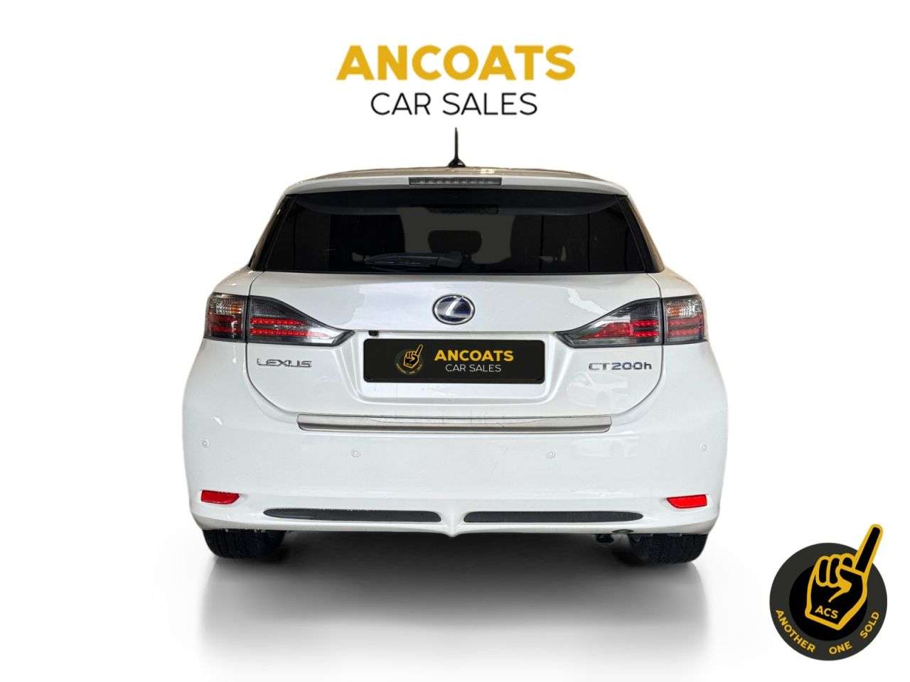 A 2013 LEXUS CT 1.8 200h Luxury Hatchback 5dr Petrol Hybrid CVT Euro 5 (s/s) (136 ps) A 2013 LEXUS CT 1.8 200h Luxury Hatchback 5dr Petrol Hybrid CVT Euro 5 (s/s) (136 ps)