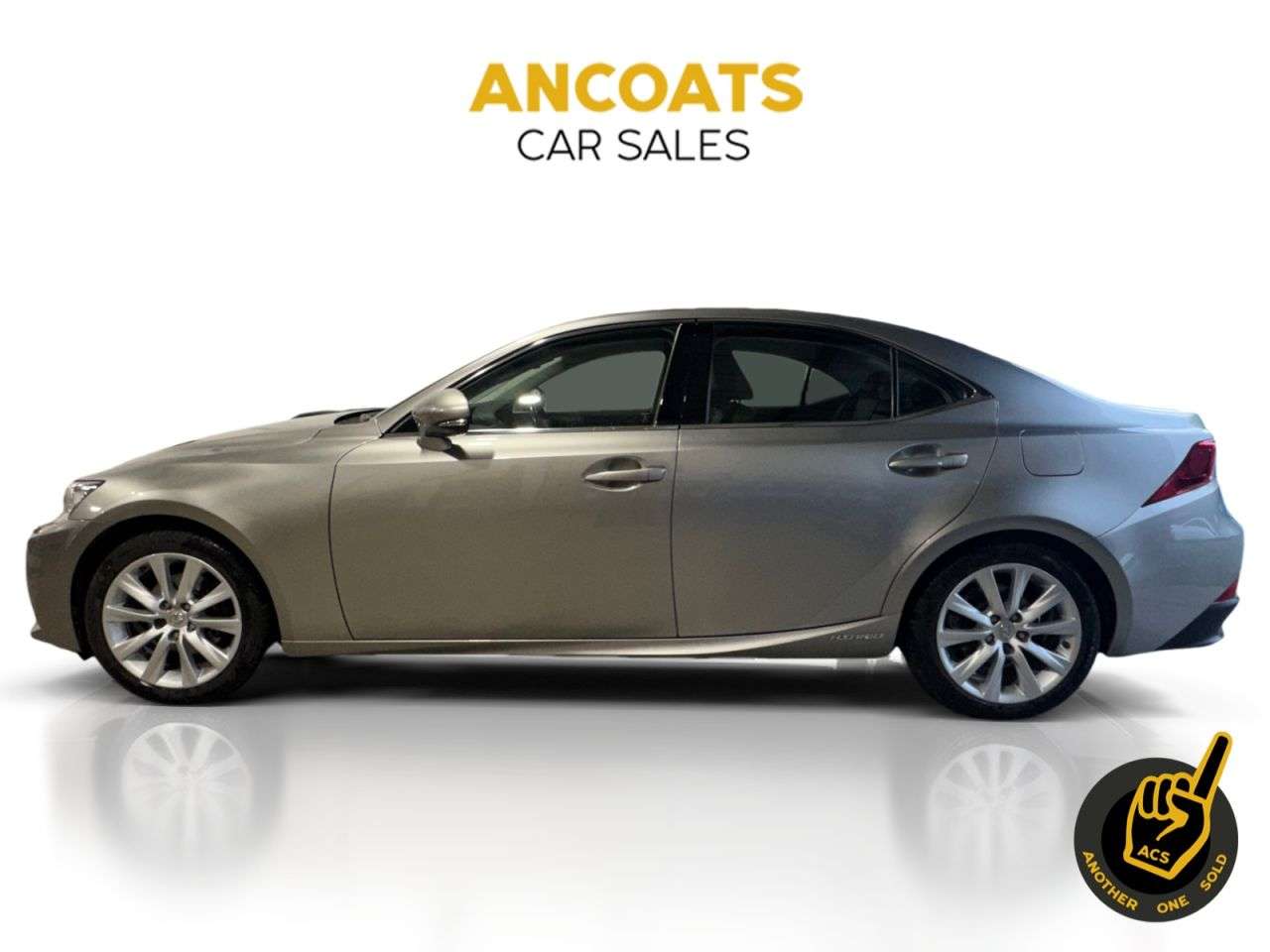 A 2015 LEXUS IS 2.5 300h Executive Edition Saloon 4dr Petrol Hybrid E-CVT Euro 5 (s/s) (223 A 2015 LEXUS IS 2.5 300h Executive Edition Saloon 4dr Petrol Hybrid E-CVT Euro 5 (s/s) (223