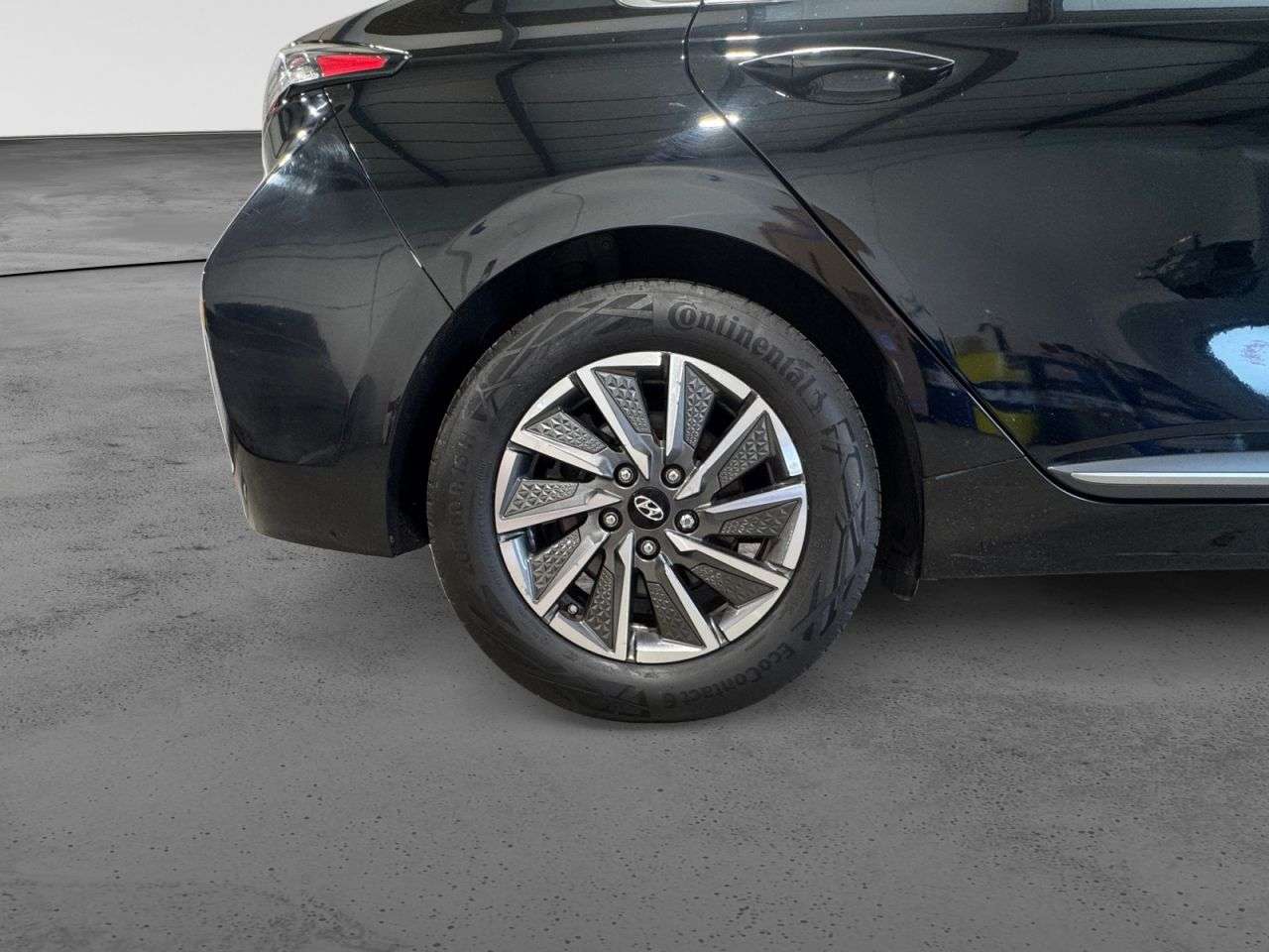 2021 HYUNDAI IONIQ 2021 HYUNDAI IONIQ