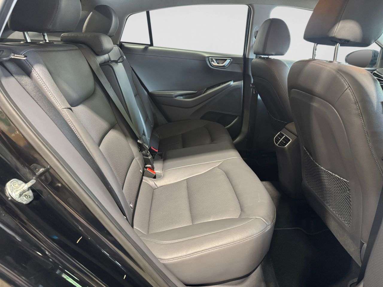 2021 HYUNDAI IONIQ 2021 HYUNDAI IONIQ