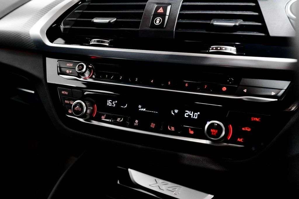 2021 BMW X4 2021 BMW X4