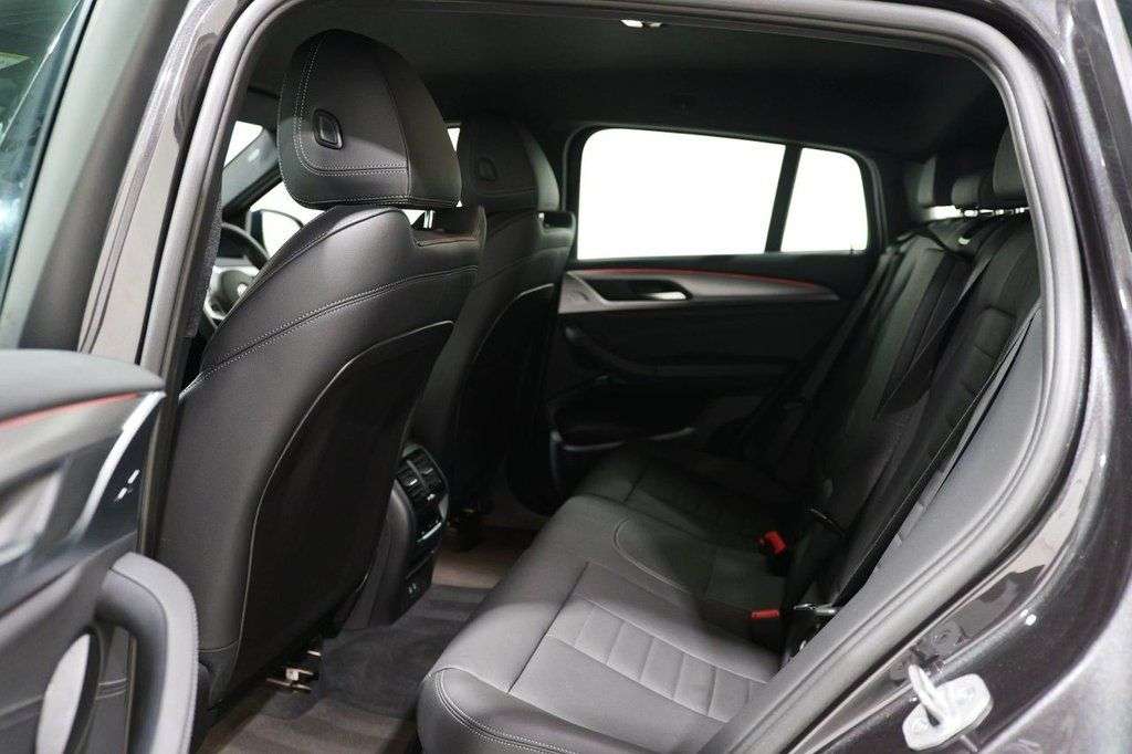 2021 BMW X4 2021 BMW X4