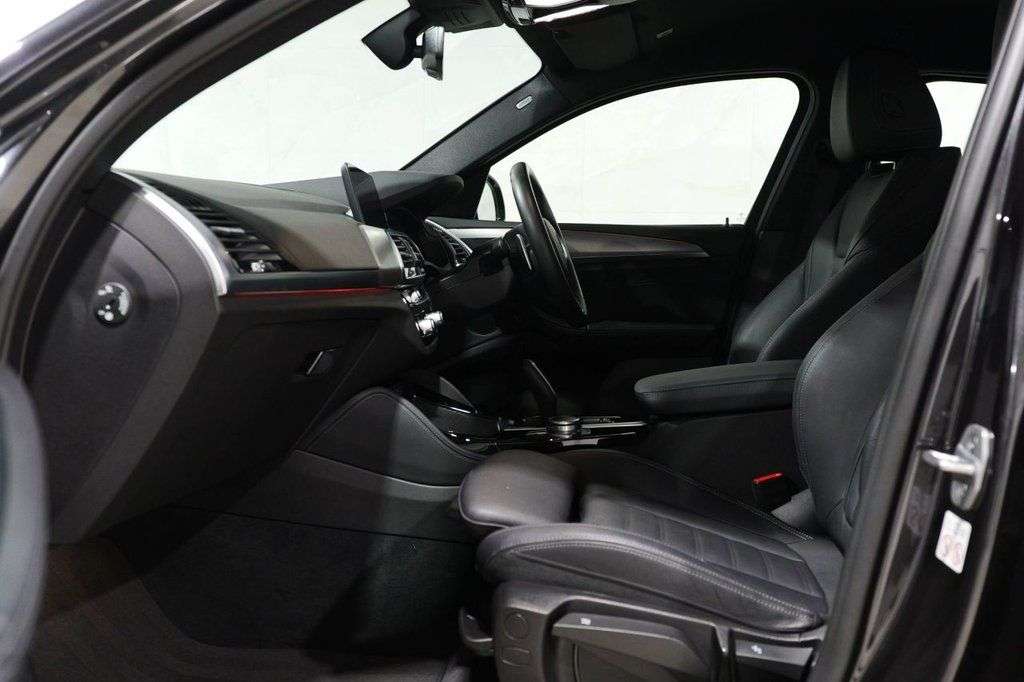 2021 BMW X4 2021 BMW X4