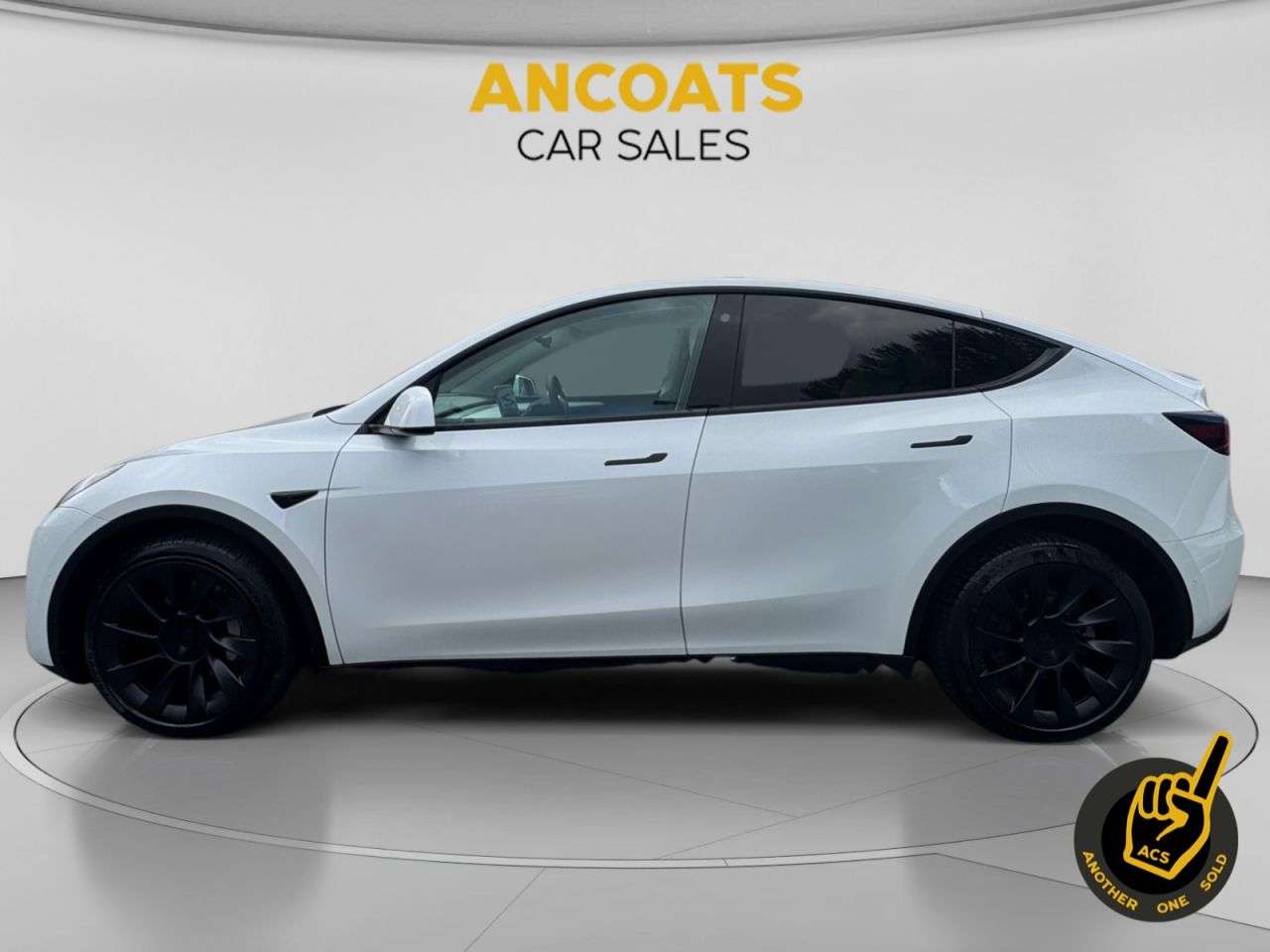 A 2022 TESLA MODEL Y (Dual Motor) Long Range SUV 5dr Electric Auto 4WDE (384 bhp) A 2022 TESLA MODEL Y (Dual Motor) Long Range SUV 5dr Electric Auto 4WDE (384 bhp)