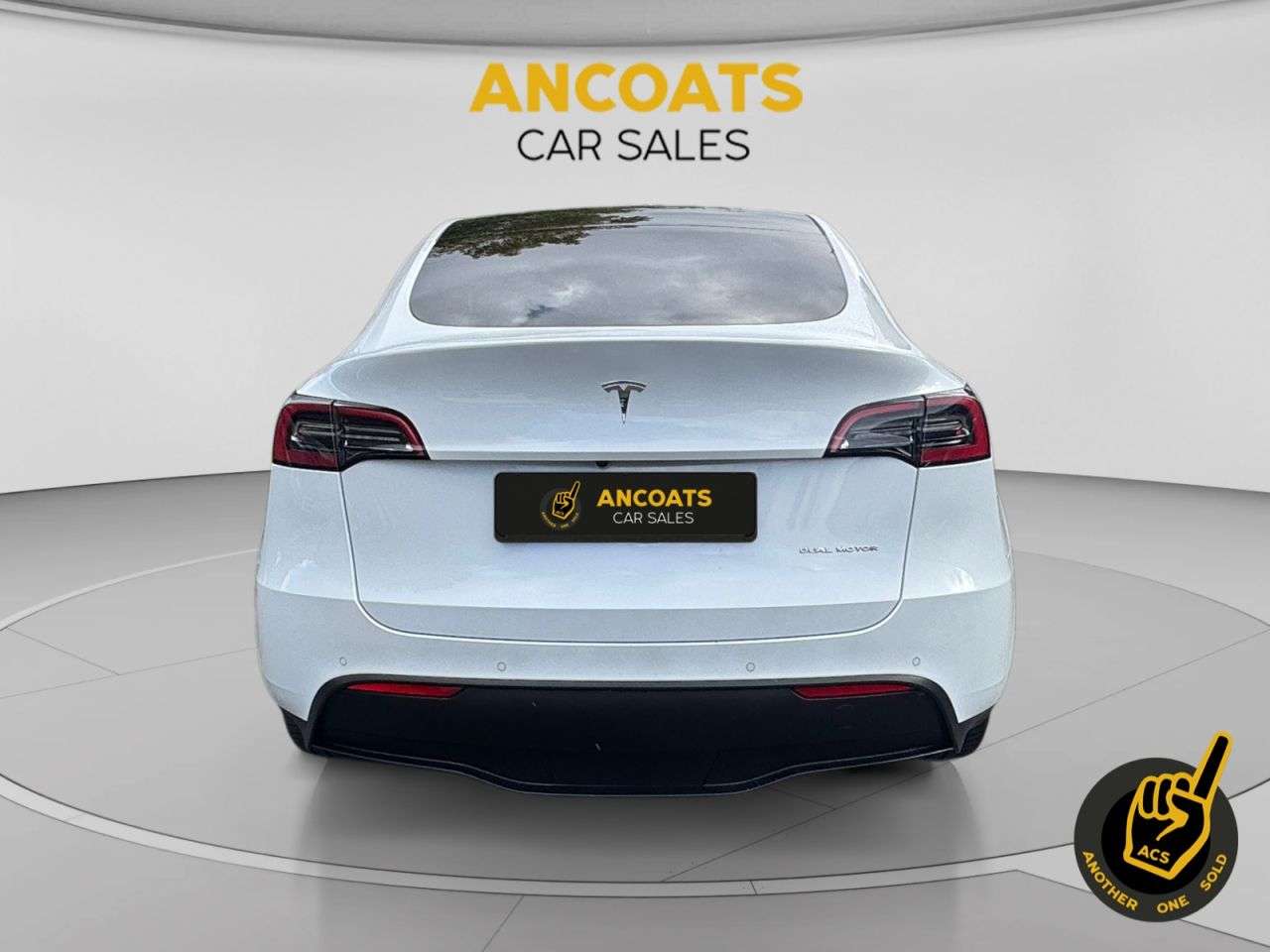 A 2022 TESLA MODEL Y (Dual Motor) Long Range SUV 5dr Electric Auto 4WDE (384 bhp) A 2022 TESLA MODEL Y (Dual Motor) Long Range SUV 5dr Electric Auto 4WDE (384 bhp)