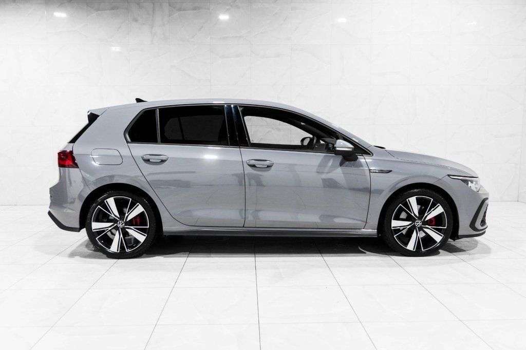 2022 VOLKSWAGEN GOLF 2022 VOLKSWAGEN GOLF