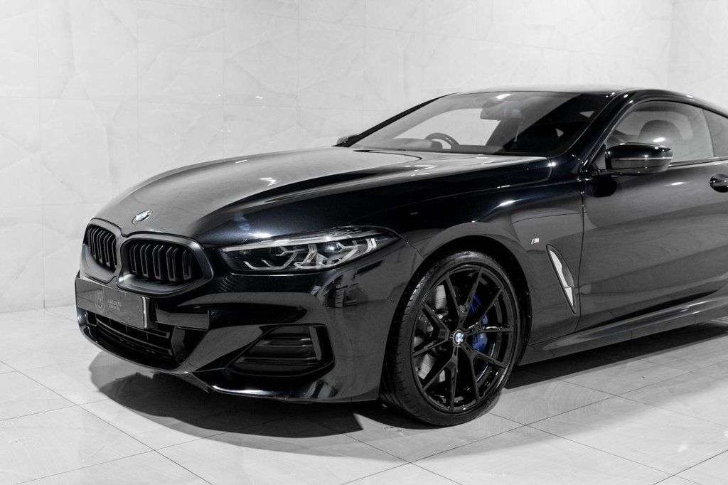 A 2022 BMW 8 SERIES 3.0 840i M Sport Coupe 2dr Petrol Steptronic Euro 6 (s/s) (333 ps) A 2022 BMW 8 SERIES 3.0 840i M Sport Coupe 2dr Petrol Steptronic Euro 6 (s/s) (333 ps)