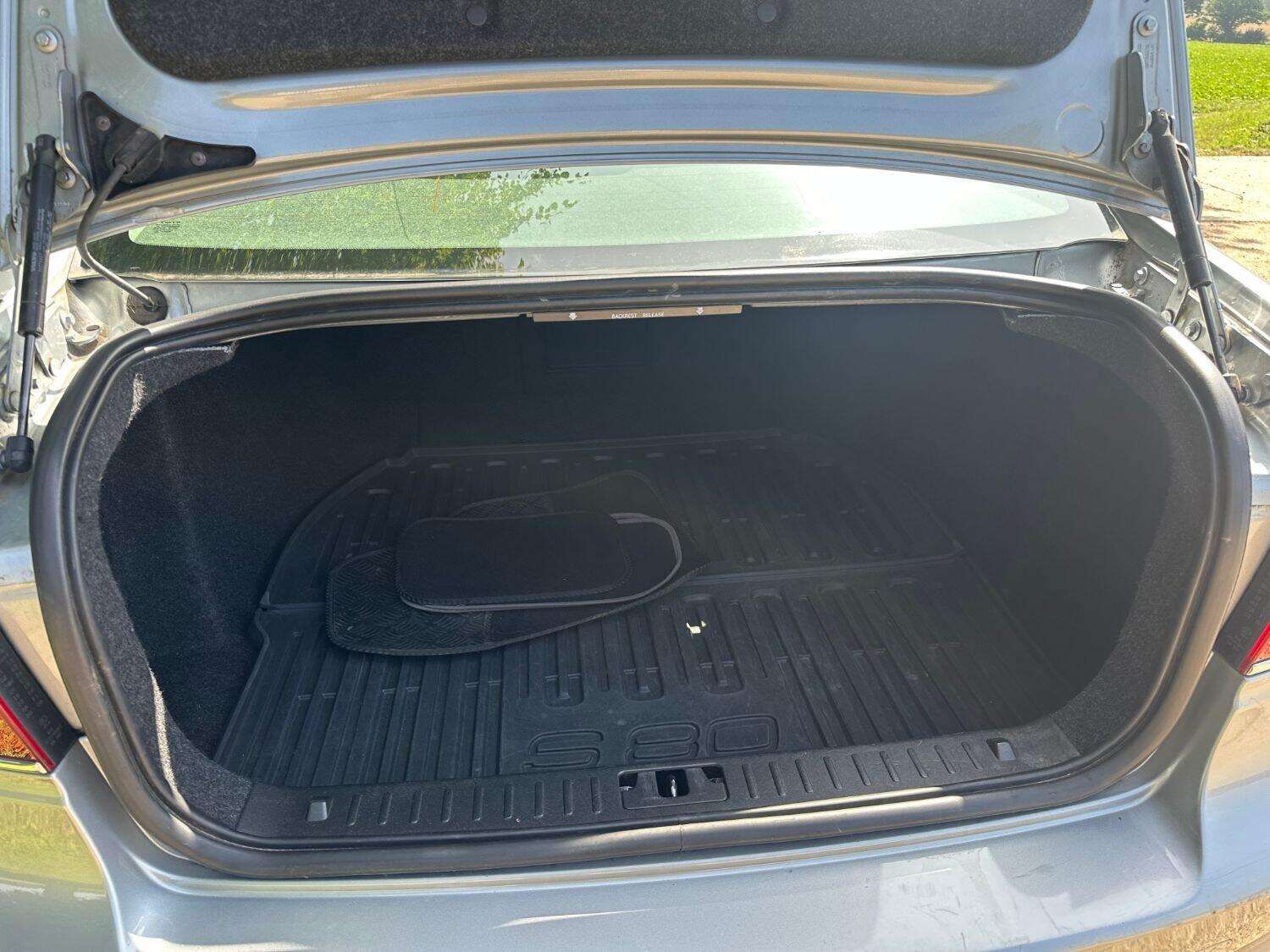 2016 VOLVO S80 2016 VOLVO S80