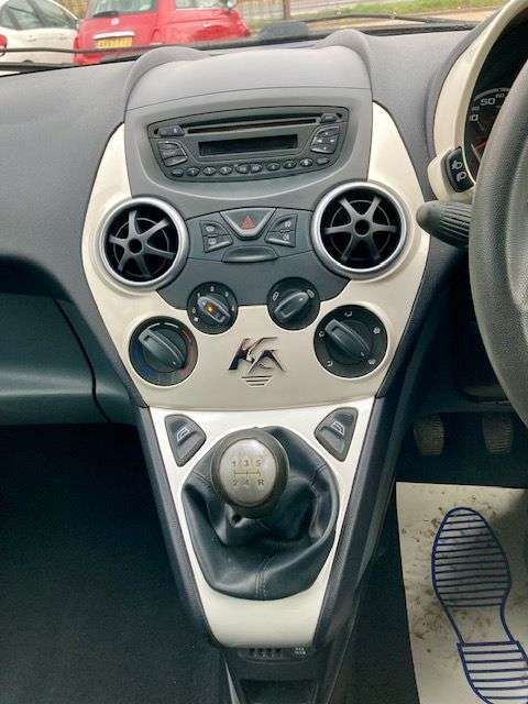 2010 FORD KA 2010 FORD KA